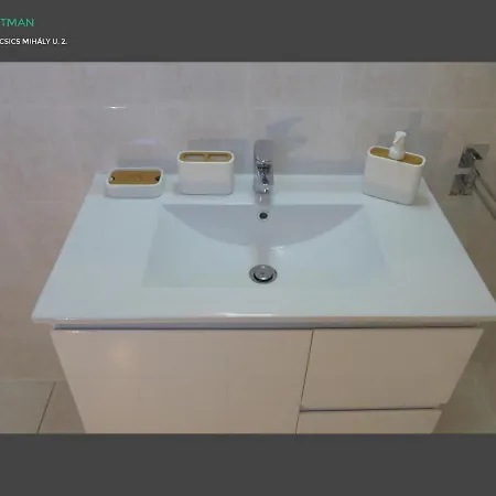 Menta Apartman Apartament Harkány
